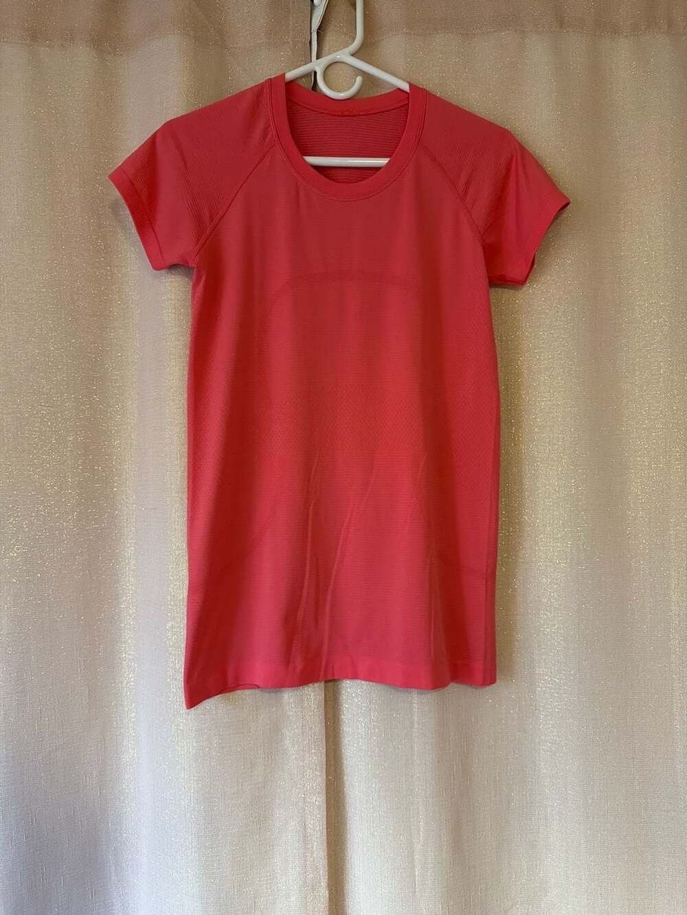 Lululemon Swiftly Tech Short-Sleeve Shirt 2.0 Lip Gloss Pink Size 8